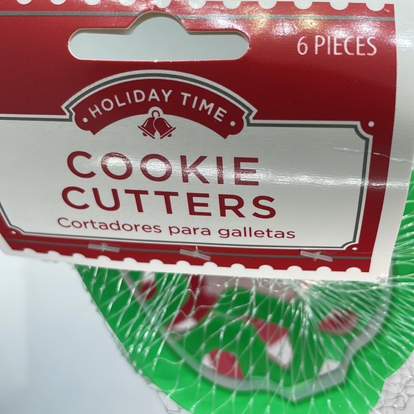 Holiday Cookie Cutters 6pc - Picture 3 of 4